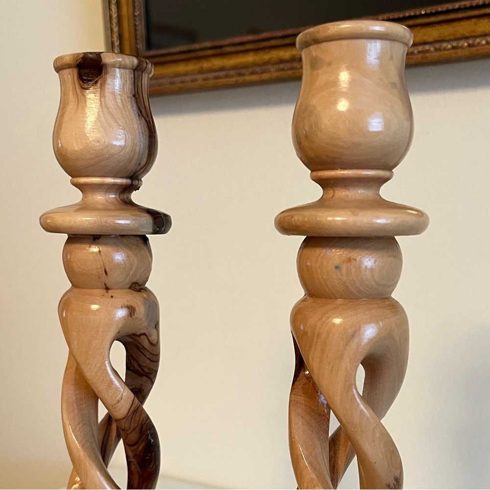 Set Of 2 Vintage Taper Candlestick Holders Hand Carved Olive Wood - Picture 4 of 9